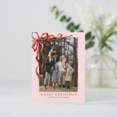 ピンクのエレガント水彩赤い弓クリスマスフォト シーズンポストカード (スタンド正面)