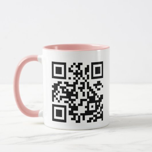 ピンクのオリジナルQRコード マグカップ (左)