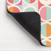 ピンクのオレンジ色の青い幾何学的パターン マウスパッド (コーナー)