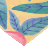 ピンクのオレンジ色葉の花類の水彩模様 テーブルクロス (アングル)