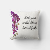 ピンクのオーキッドの水色 クッション (正面)