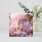 ピンクのオーナメントの背景のクリスマスの願い#6 シーズンカード (スタンド正面)