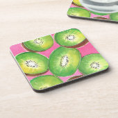 ピンクのカクテルナプキンネオングリーンとピンクのキウイ コースター (左側)