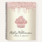 ピンクのカップケーキのグリッターが垂れるパティシエの黄金のショコラ ノートブック (正面)