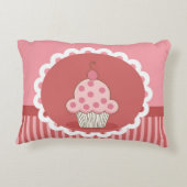 ピンクのカップケーキのデザイン アクセントクッション (裏面)