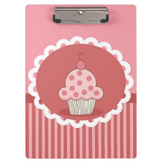 ピンクのカップケーキのデザイン クリップボード (正面)