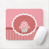ピンクのカップケーキのデザイン マウスパッド (マウス)