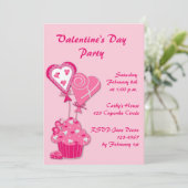 ピンクのカップケーキのバレンタインの招待状 招待状 (スタンド正面)