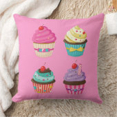 ピンクのカップケーキの枕 クッション (ブランケット)