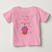 ピンクのカップケーキの第1誕生日 ベビーTシャツ (正面)