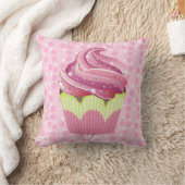ピンクのカップケーキの風味がよい菓子の装飾用クッション クッション (ブランケット)