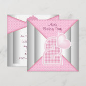 ピンクのカップケーキ ハート ガールズ 2歳の誕生日パーティー 招待状 (正面/裏面)