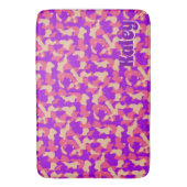 ピンクのカムフラージュのモノグラムの名前 バスマット (正面縦)