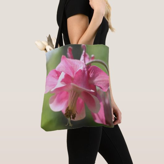 ピンクのカランコエの花のクローズアップ トートバッグ (クローズアップ)