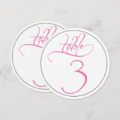 ピンクのカリグラフィー スクリプト ラウンド テーブル ナンバー 3 カード (正面/裏面)