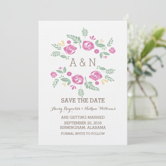 ピンクのカントリー フラワー モノグラム Save the Date 招待状 (スタンド正面)