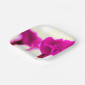 ピンクのカーネーションの紙皿 ペーパープレート (傾斜あり)