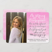 ピンクのキリスト教の聖句カスタムの写真卒業 案内状 (正面/裏面)