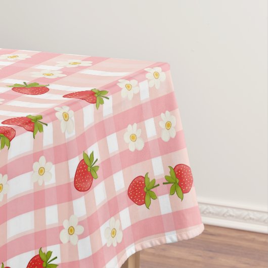 ピンクのギンガムに可愛らしいイチゴと花 テーブルクロス (インサイチュ)