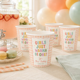 ピンクのギンガムチェック柄が可愛い「Girls Just Wanna Be One」1歳の誕生日 紙コップ
