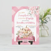 ピンクのギンガム花柄 秋のカボチャ テーマ 誕生日 招待状 (スタンド正面)