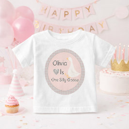 ピンクのギンガム ワン シリ― グース 女の子の誕生日パーティー ベビーTシャツ