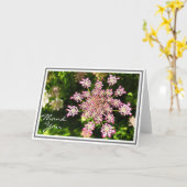 ピンクのクイーンアンのレースの花と緑 カード (黄色い花)