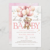 ピンクのクマのバルーン私たちは赤ちゃんシャワーを待つことができる 招待状 (正面/裏面)
