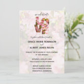 ピンクのクラベリンが愛結婚の花 招待状 (スタンド正面)