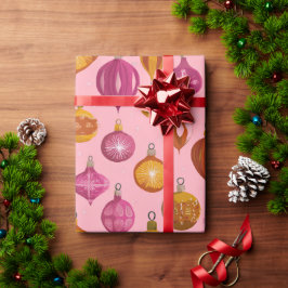 ピンクのクリスマスにレトロなオーナメント ラッピングペーパー