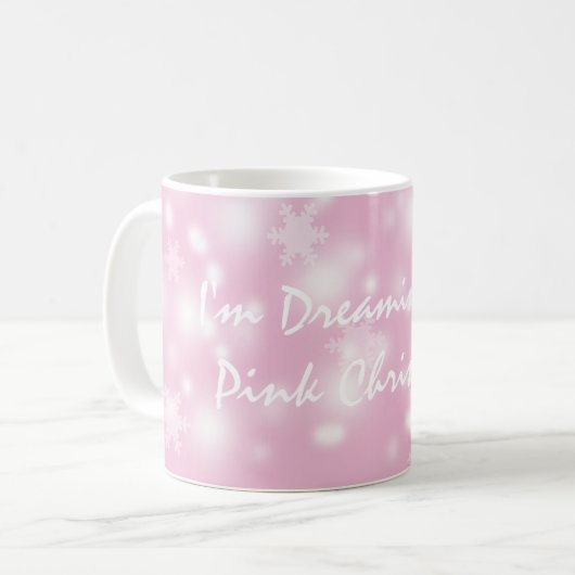 「ピンクのクリスマスの夢を見ている」マグカップ コーヒーマグカップ (正面左)