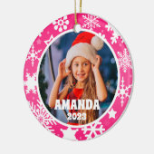 ピンクのクリスマススノーフレークパーソナライズされたキッズ写真 セラミックオーナメント (左)