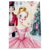 ピンクのクリスマスナツクラッカーバレエ&バレリーナ ミディアムペーパーバッグ (裏面)