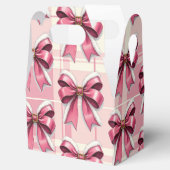 ピンクのクリスマスプレイドサンタボウズ フェイバーボックス (オープン)