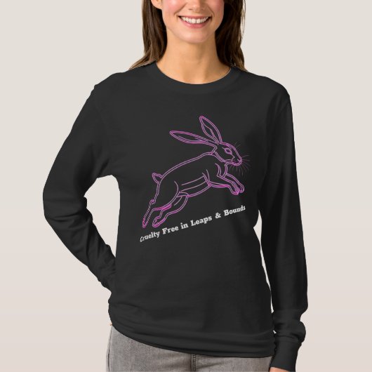 ピンクのクルエルティフリーな大きな進歩のウサギ Tシャツ (正面)