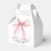 ピンクのクートゥール ボウ ブライダル シャワー 感謝 フェイバーボックス (正面サイド)