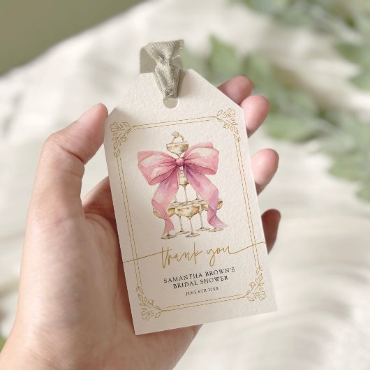 ピンクのクート・コケットの弓の結婚前お披露目パーティー ギフトタグ