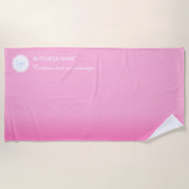 ピンクのグラデーション色のビジネス名、ロゴ、文字ギフト ビーチタオル