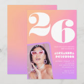 ピンクのグラデーション26th誕生日の招待レトロ写真 招待状 (正面/裏面)