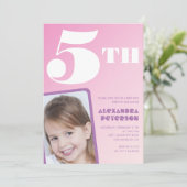 ピンクのグラデーション5th誕生日招待状ガールフォト 招待状 (スタンド正面)