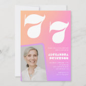 ピンクのグラデーション77th誕生日の招待レトロ写真 招待状 (正面)