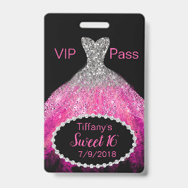 ピンクのグリッターの服の菓子16 VIPのパーティーのバッジ バッジ