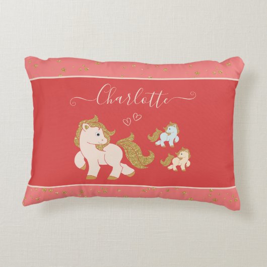 ピンクのグリッターポニーとファーストネーム小さな女の子 アクセントクッション (裏面)
