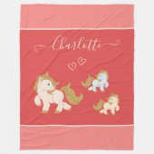 ピンクのグリッターポニーとファーストネーム小さな女の子 フリースブランケット (正面)