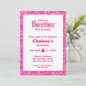 ピンクのグリッター人形をテーマにした誕生日 招待状 (スタンド正面)