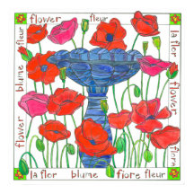 ピンクのケシの花ガーデンバードバス