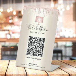ピンクのケーキ グリッター ゴールドのベーカリーQRコード スキャンメニュー 台座サイン