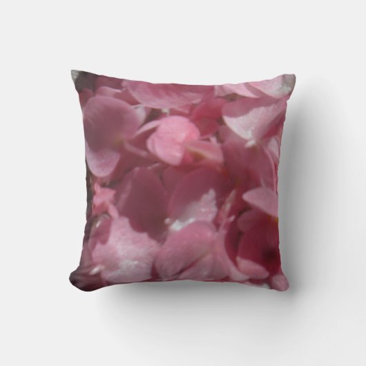ピンクのゲラニウム：無地のほぼ軽いピンクの枕 クッション (正面)