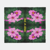 ピンクのコスモスの花の抽象芸術 フリースブランケット (正面(横))