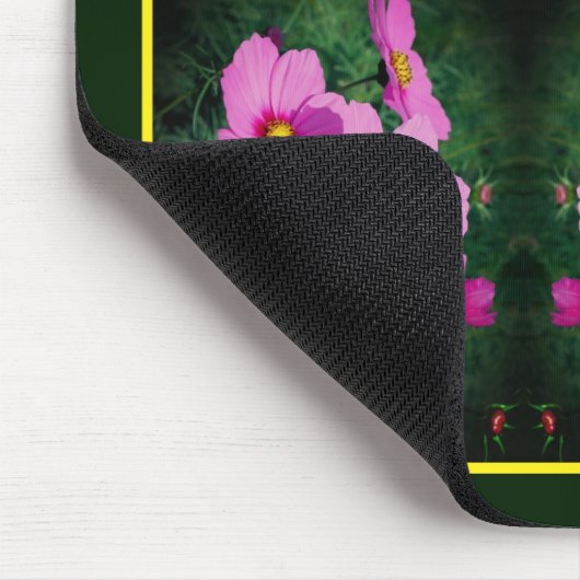 ピンクのコスモスの花の抽象芸術 マウスパッド (コーナー)